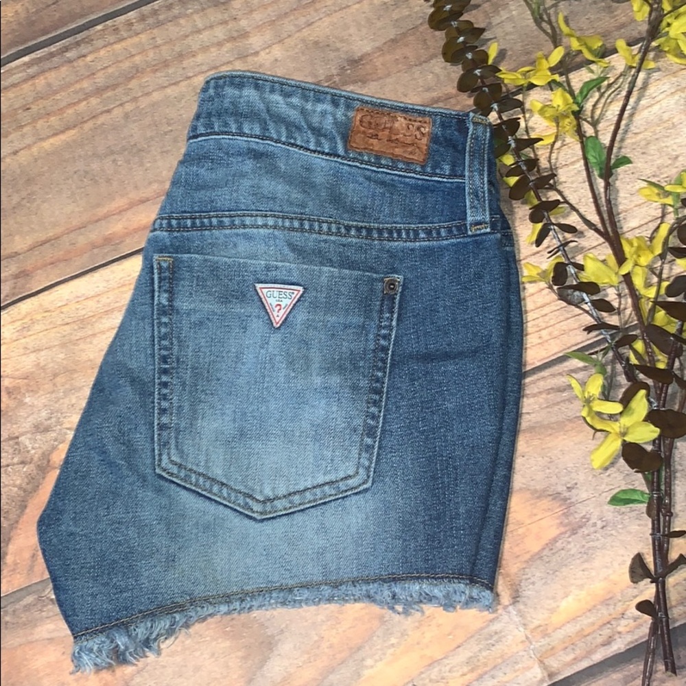 Vintage Guess Jean Shorts size 28